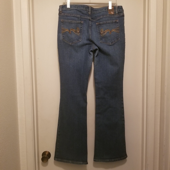 American Rag Jeans - Picture 2 of 13